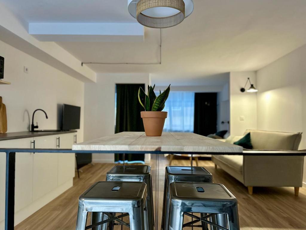 Apartamentos En Urzaiz, Виго Екстериор снимка