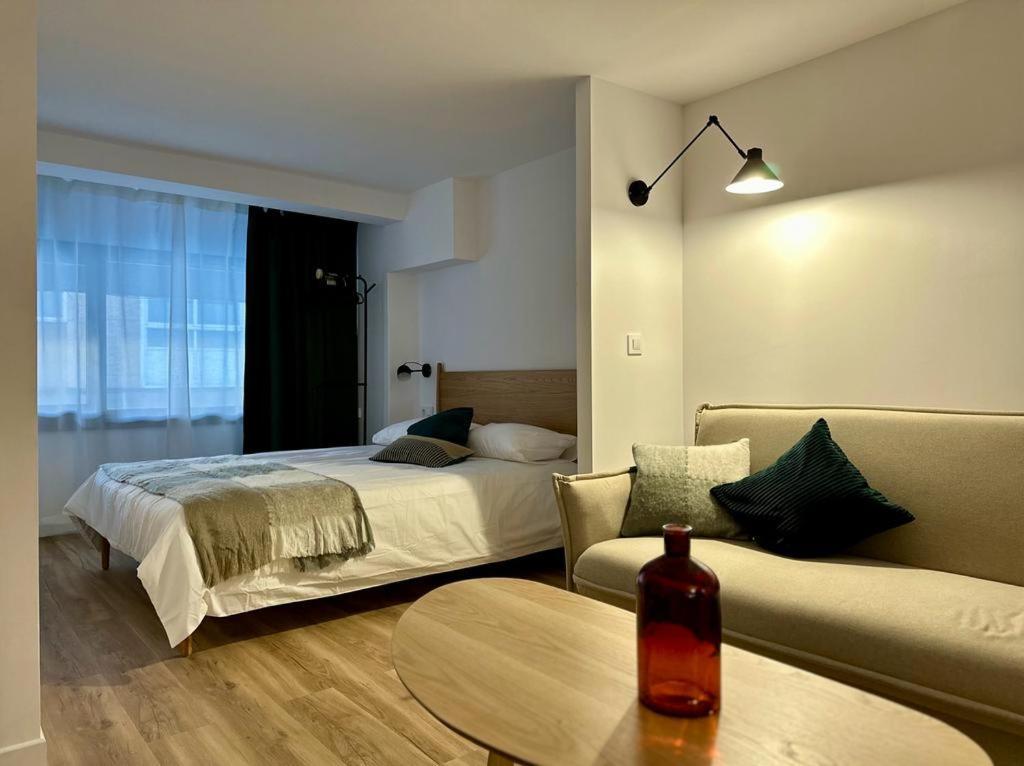 Apartamentos En Urzaiz, Виго Екстериор снимка