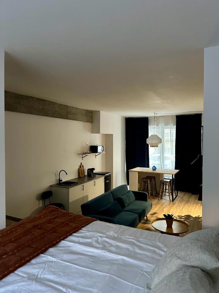 Apartamentos En Urzaiz, Виго Екстериор снимка
